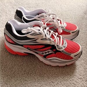 Saucony ProGrid Omni 9 "Coral" Unisex Shoe